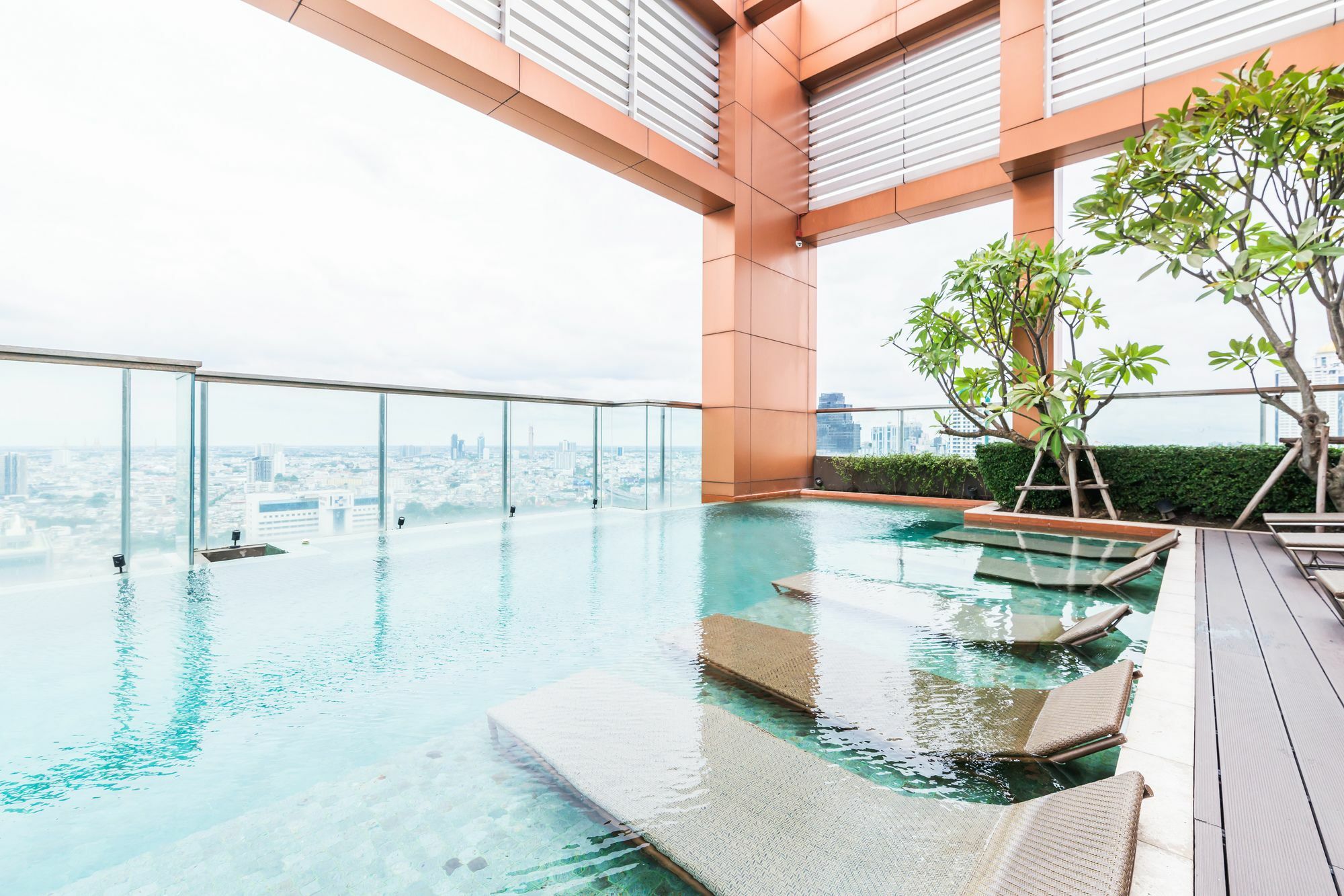 The Address Sathorn By Favstay กรุงเทพมหานคร ภายนอก รูปภาพ