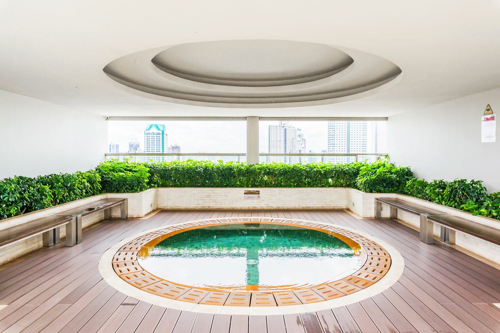 The Address Sathorn By Favstay กรุงเทพมหานคร ภายนอก รูปภาพ